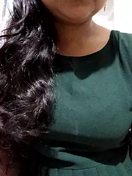 Snapshot of Dhum-Soni chatting on 09.17.25 Dhum-Soni online show from 09.17.25