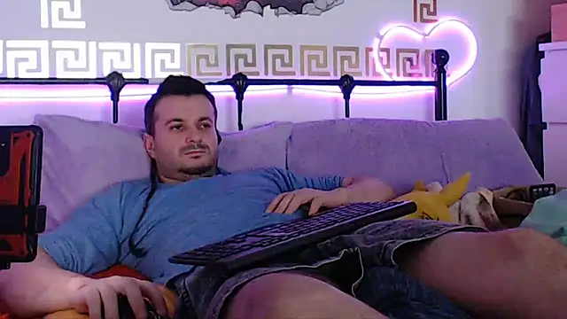 Snapshot of erotico69xxx chatting on 01.11.25 erotico69xxx online show from 01.11.25