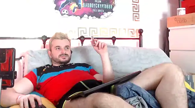 Snapshot of erotico69xxx chatting on 03.05.25 erotico69xxx online show from 03.05.25