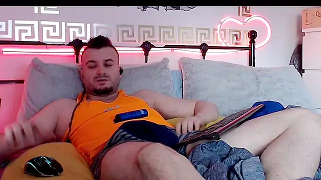 Snapshot of erotico69xxx chatting on 09.22.25 erotico69xxx online show from 09.22.25