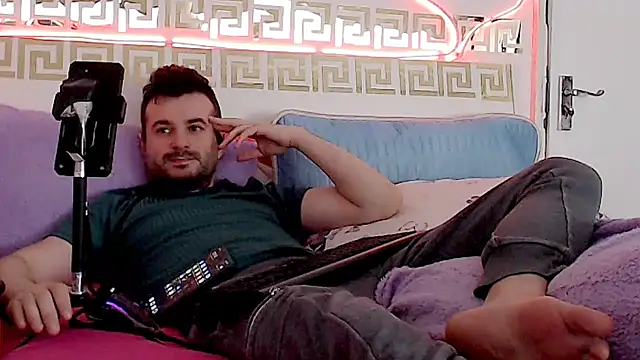 Snapshot of erotico69xxx chatting on 10.27.25 erotico69xxx online show from 10.27.25