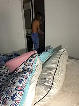 Ameellie online show from 01.27.25