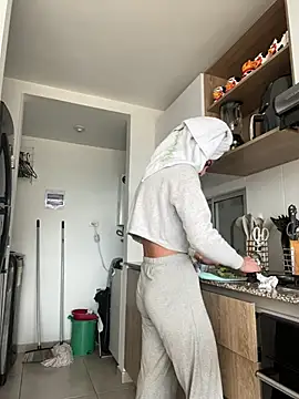 Ameellie online show from 02.18.25