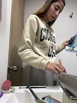 Ameellie online show from 03.22.25