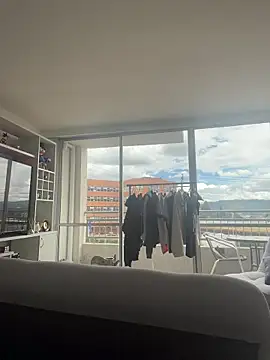 Ameellie online show from 10.22.25