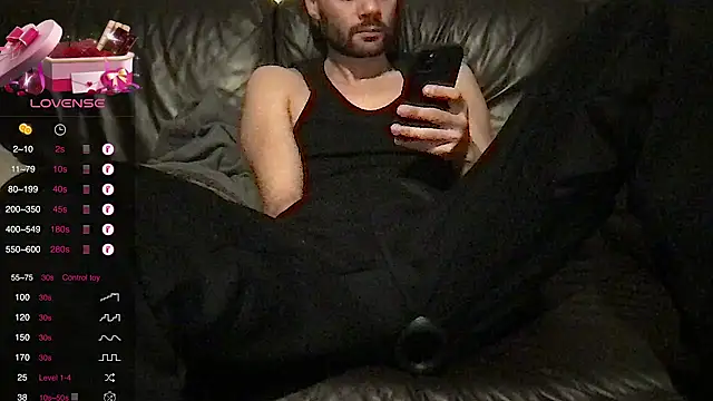 Snapshot of athenphysics chatting on 12.08.24 athenphysics online show from 12.08.24