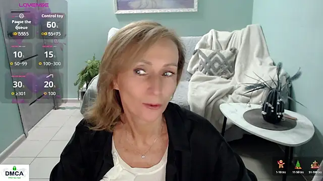Snapshot of HornyMilf_777 chatting on 05.28.26 HornyMilf 777 online show from 05.28.26