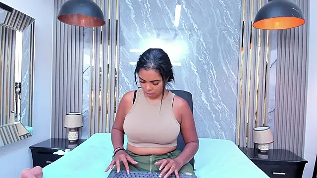 CiaraHarris online show from 12.13.24