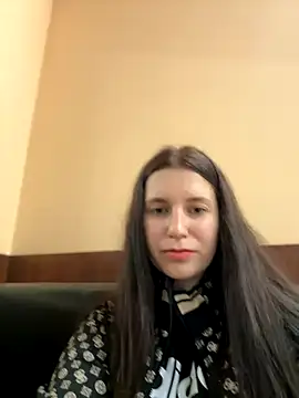 Teylor Love online show from 10.10.25