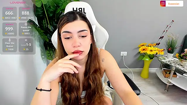 EveEvian online show from 02.18.26