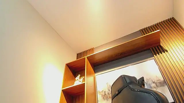 Alahia Rodriguez online show from 02.06.26