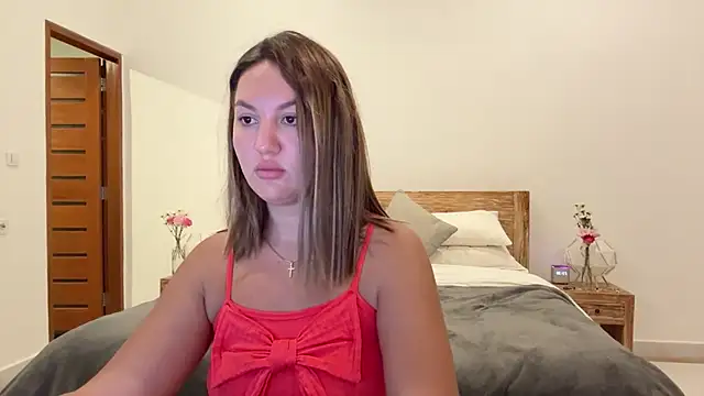 Snapshot of Nelly_Fischer chatting on 09.28.25 Nelly Fischer online show from 09.28.25