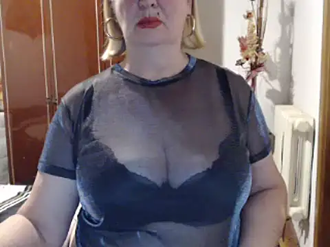 Secretfox online show from 10.13.25