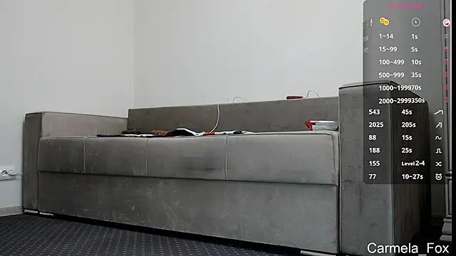 Carmela fox online show from 10.30.25