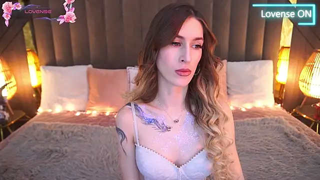 Sexy Lava online show from 02.04.25