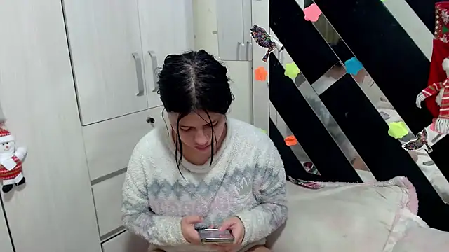 katery wok11 online show from 11.22.25