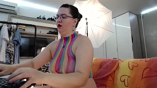 ILoveToFeelU online show from 10.14.25