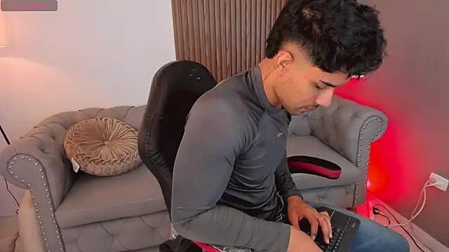 liam collins21 online show from 03.08.25