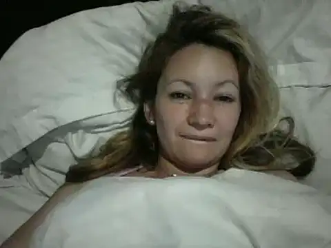 Snapshot of Paulita_x3 chatting on 10.18.25 Paulita x3 online show from 10.18.25