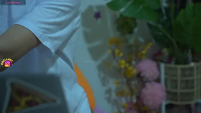 antonella maitt1 online show from 03.13.25