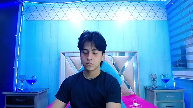 alex 477 online show from 10.20.25