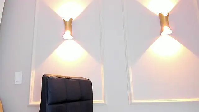 Snapshot of Lia_walton chatting on 02.10.25 Lia walton online show from 02.10.25