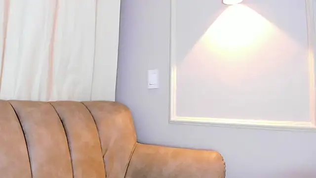 Snapshot of Lia_walton chatting on 03.01.25 Lia walton online show from 03.01.25