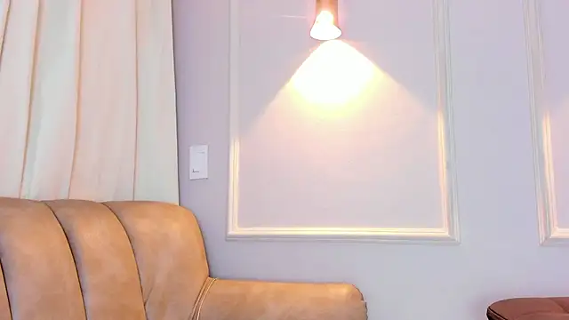 Lia walton online show from 12.20.25