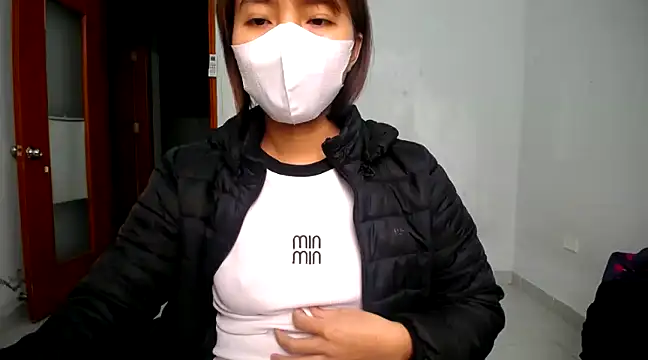 Snapshot of Michiko1 chatting on 01.28.25 Michiko1 online show from 01.28.25