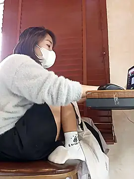Snapshot of Michiko1 chatting on 02.12.25 Michiko1 online show from 02.12.25