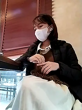 Snapshot of Michiko1 chatting on 02.20.25 Michiko1 online show from 02.20.25