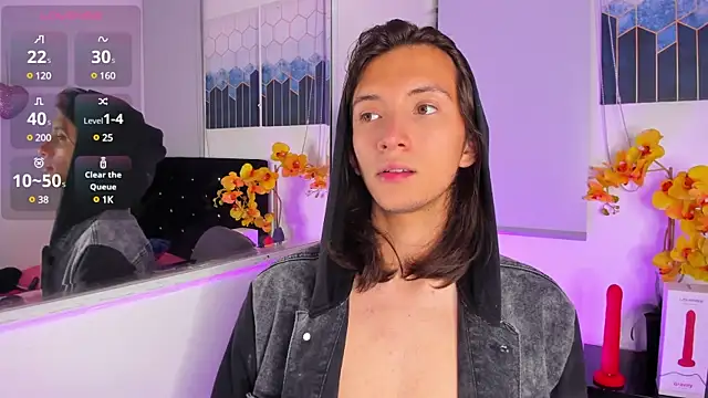 Feniix   online show from 01.15.25