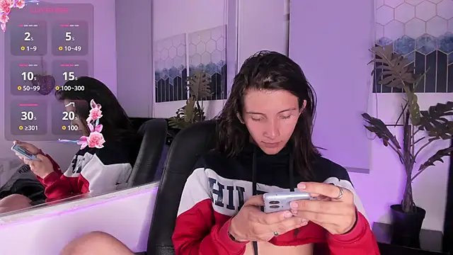 Feniix   online show from 02.11.25