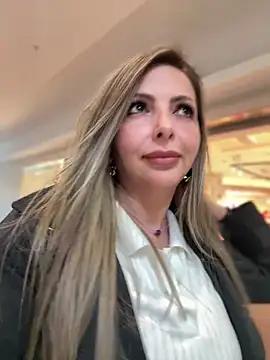  Abril-Office1 online show from 01.07.26