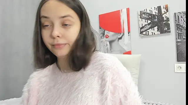 Snapshot of Tiny_JuJu chatting on 02.02.26 Tiny JuJu online show from 02.02.26