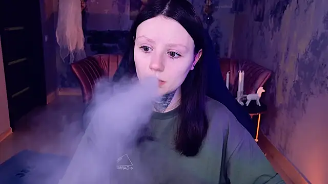 Snapshot of VeliraBraitberg chatting on 12.15.24 VeliraBraitberg online show from 12.15.24