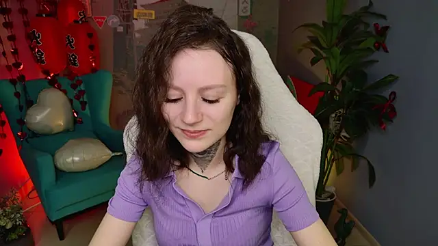 Snapshot of VeliraBraitberg chatting on 02.13.26 VeliraBraitberg online show from 02.13.26