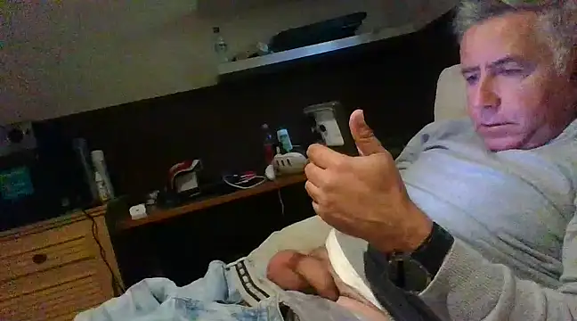 Snapshot of fransexdol chatting on 03.15.25 fransexdol online show from 03.15.25