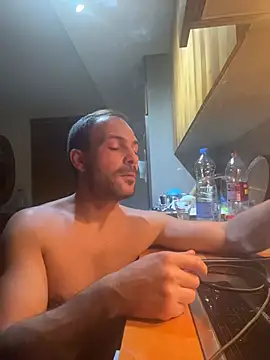 Adventurehotman online show from 10.26.25