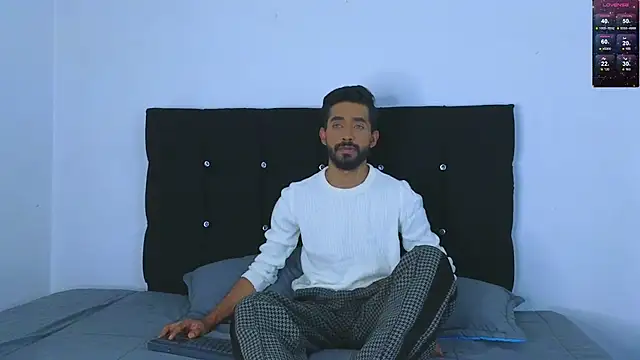 dereck hotsoon online show from 01.30.25