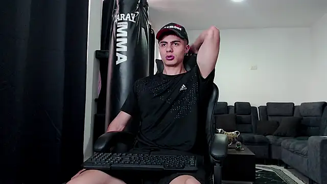 Stiven CL online show from 11.21.25