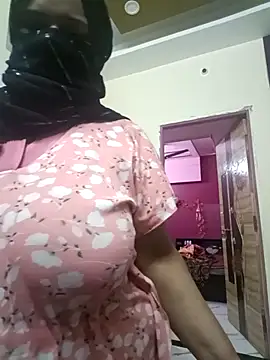 Snapshot of RESHMA_21 chatting on 02.05.25 RESHMA 21 online show from 02.05.25