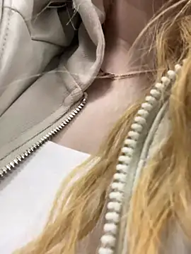 AmmyHot online show from 03.13.25