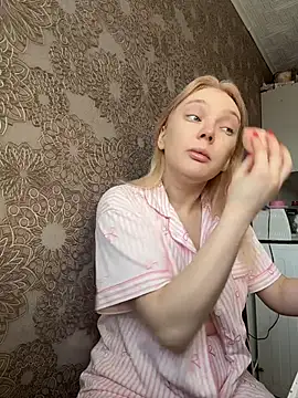 Snapshot of AmmyHot chatting on 02.13.26 AmmyHot online show from 02.13.26