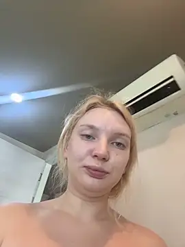 AmmyHot online show from 04.12.26