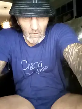 Hotbodyscottie online show from 02.20.25