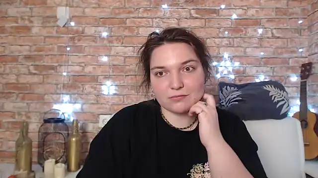 Snapshot of Amelia_Kiss_ chatting on 12.28.24 Amelia Kiss online show from 12.28.24