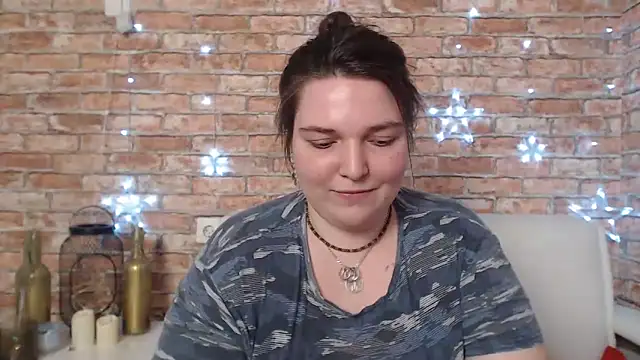 Snapshot of Amelia_Kiss_ chatting on 01.25.25 Amelia Kiss online show from 01.25.25