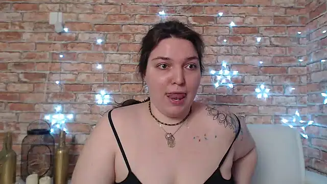 Snapshot of Amelia_Kiss_ chatting on 01.29.25 Amelia Kiss online show from 01.29.25