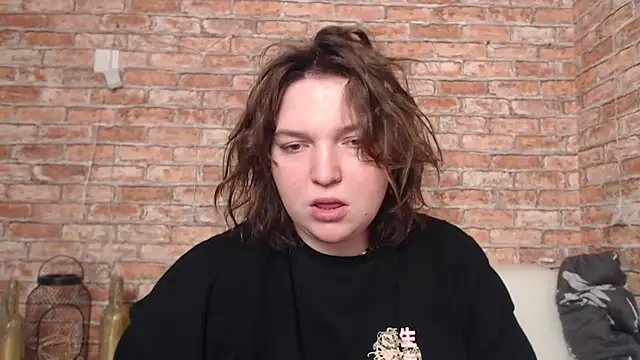 Snapshot of Amelia_Kiss_ chatting on 02.18.25 Amelia Kiss online show from 02.18.25